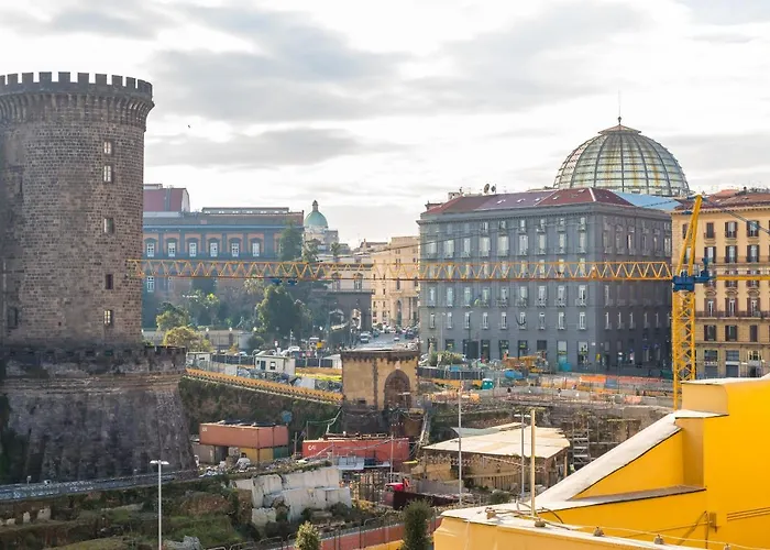 Piazza Municipio Apartments By Wonderful Italy